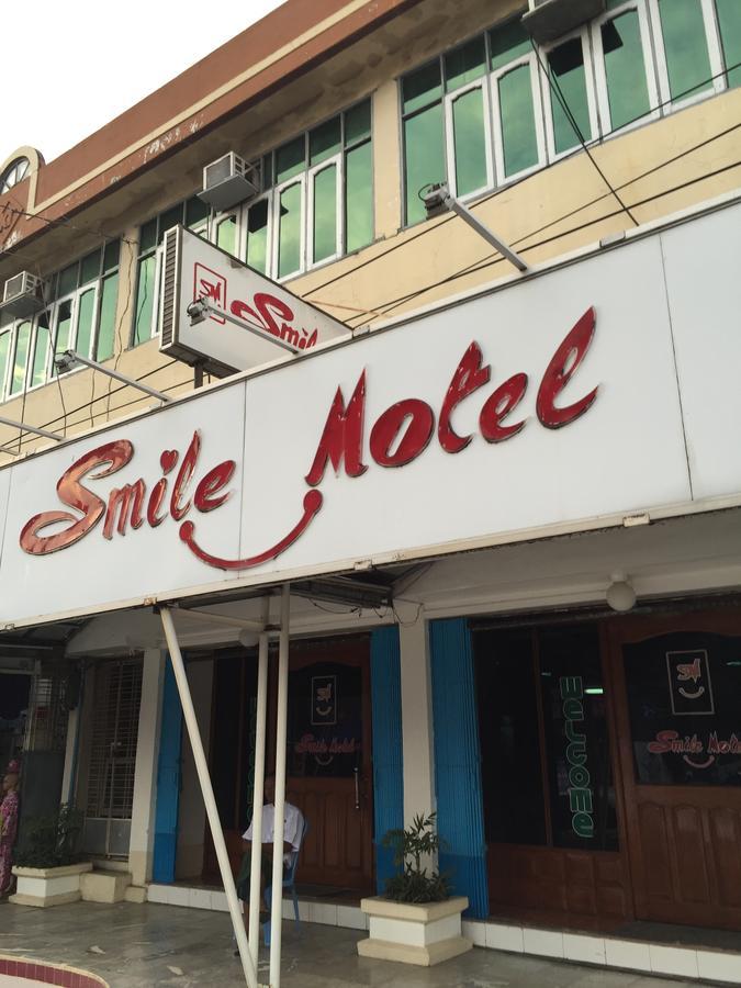 Smile Motel Pyay Eksteriør billede